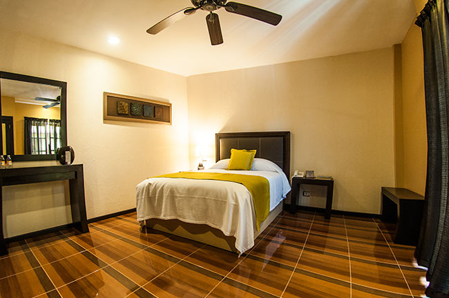 Hotel Majova Inn Ксалапа Екстериор снимка